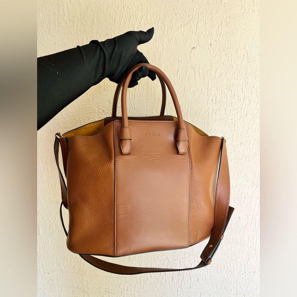 Furla Miastella Tote - Picture 5 of 14